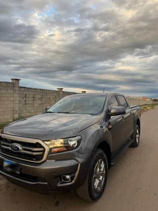 FORD RANGER 2.2 XLS 4X4 CD 16V DIESEL 4P AUTOMÁTICO FORD RANGER 2.2 XLS 4X4 CD 16V DIESEL 4P AUTOMÁTICO
